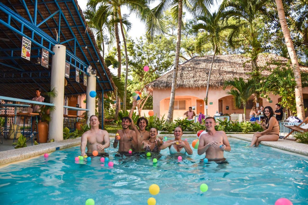 Mad Monkey Hostel
