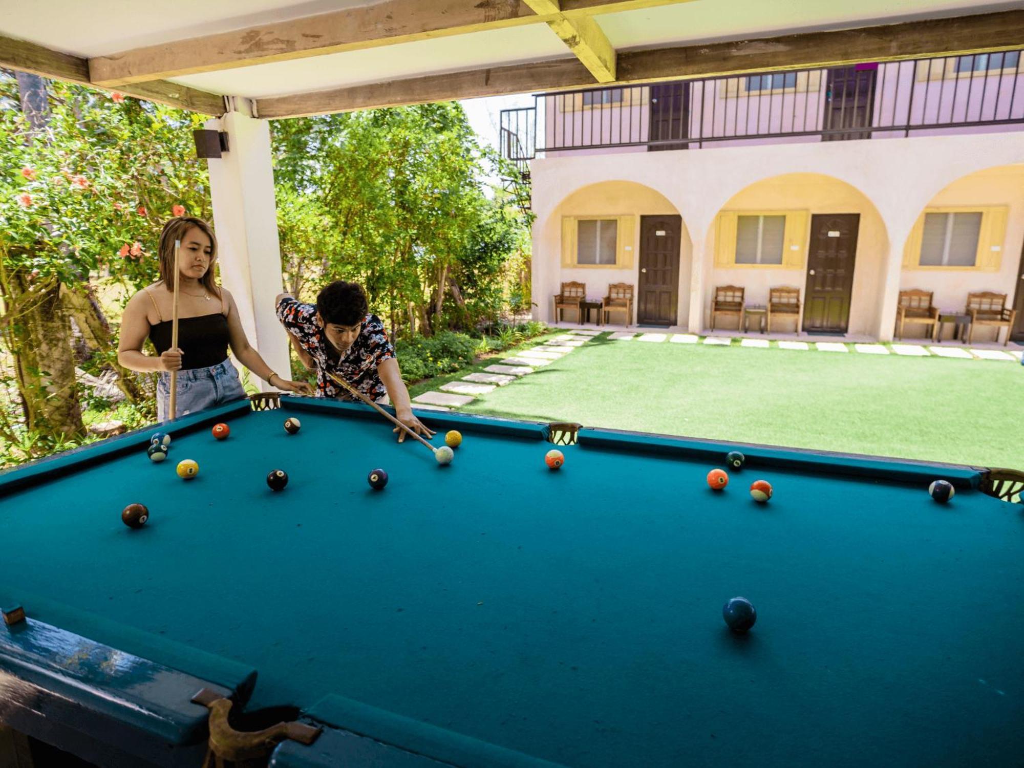 Mad Monkey Hostel